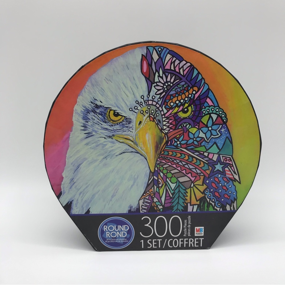 Round Eagle 2018 Hasbro Jigsaw Puzzle Game Toy Colorful Bird 300 PC 20 inch